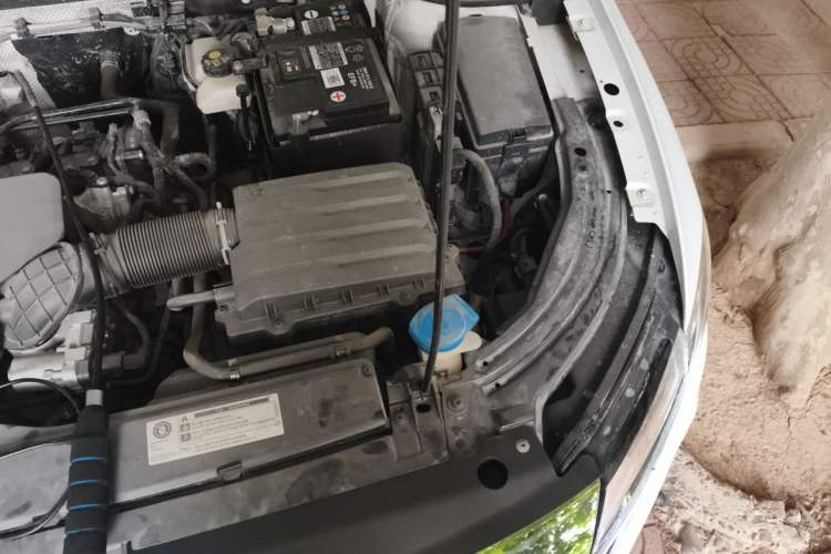 Used Volkswagen Lavida 2023 1.5L Automatic 5 Million Edition Engine Bay Left
