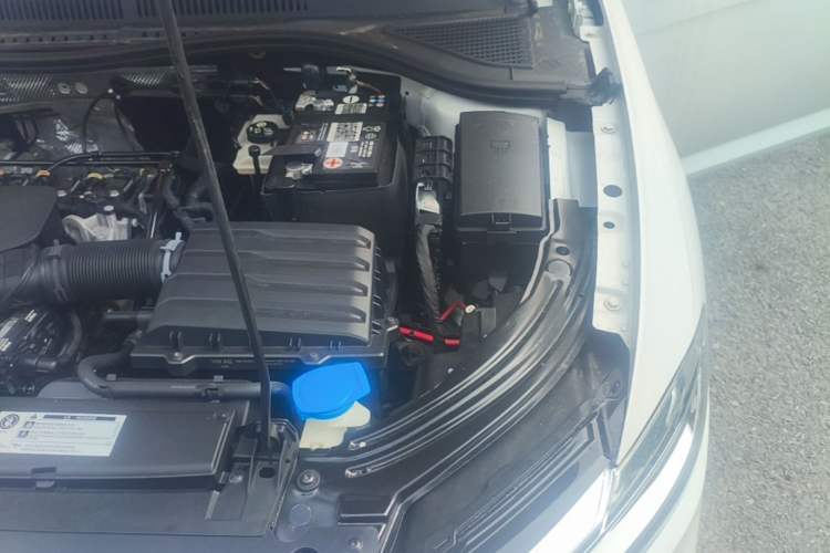 Used Volkswagen Lavida 2023 1.5L Automatic De Yi Edition Engine Bay Left