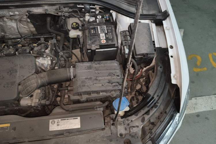 Used Volkswagen Lavida 2023 1.5L Automatic 5 Million Edition Engine Bay Left