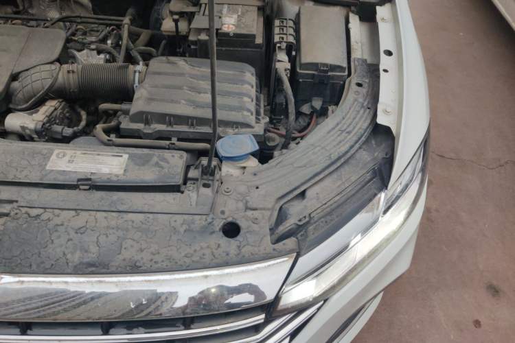 Used Volkswagen Lavida 2023 1.5L Automatic 5 Million Edition Engine Bay Left