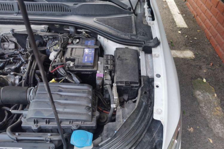 Used Volkswagen Lavida 2023 Revised 1.5L Automatic DeYi Edition Engine Bay Left