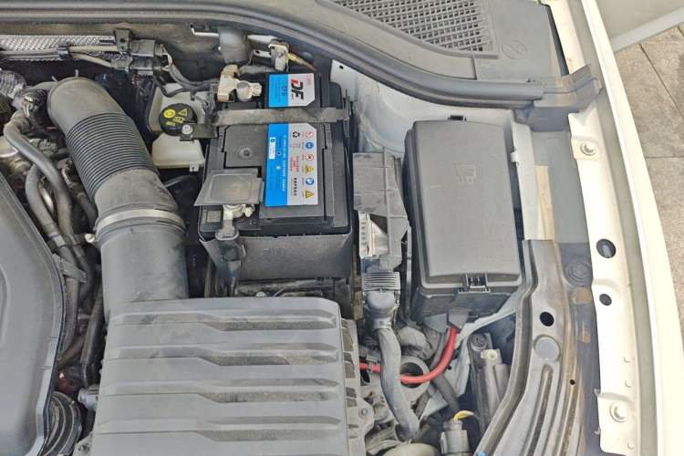 Used Volkswagen Lavida 2023 300TSI DSG Starry Full-Comfort Edition Engine Bay Left