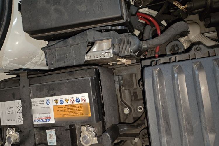 Used Volkswagen Lavida 2023 300TSI DSG Full-Comfort Edition Engine Bay Left