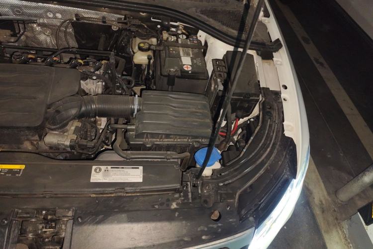 Used Volkswagen Lavida 2023 1.5L Automatic 5 Million Edition Engine Bay Left