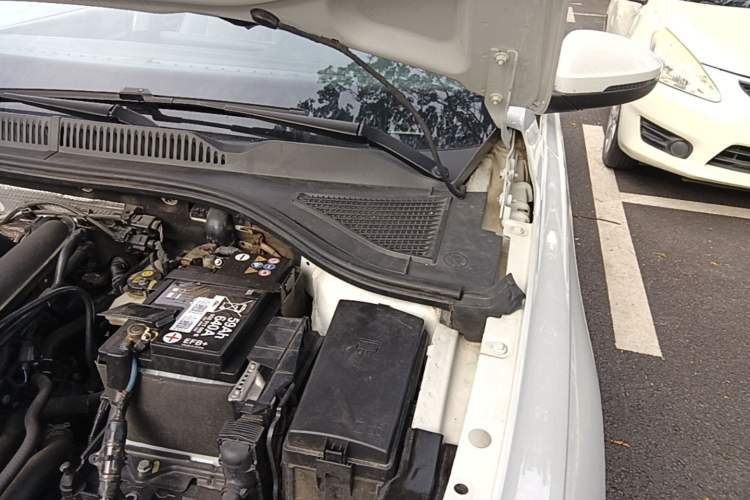 Used Volkswagen Lavida 2023 280TSI DSG Full-Comfort Edition Engine Bay Left