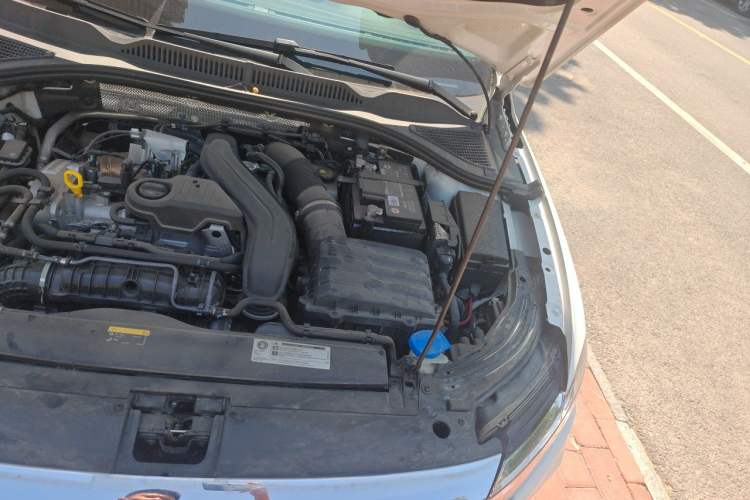 Used Volkswagen Lavida 2023 300TSI DSG Full-Comfort Edition Engine Bay Left