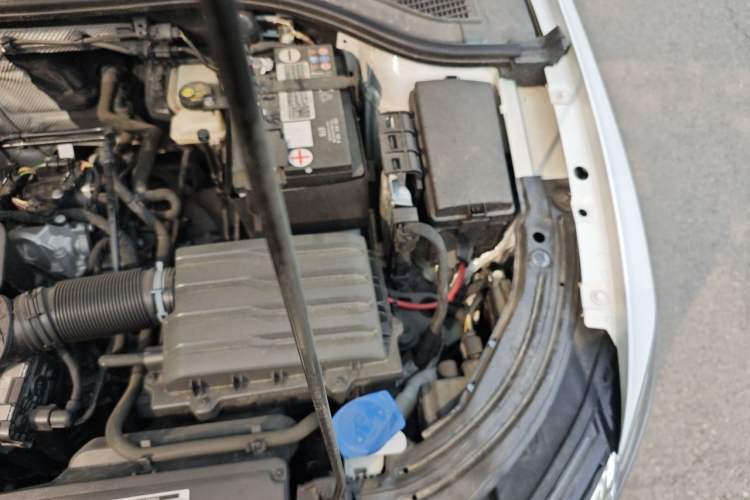 Used Volkswagen Lavida 2023 1.5L Automatic 5 Million Edition Engine Bay Left