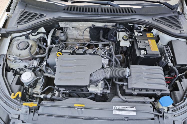 Used Volkswagen Lavida 2023 1.5L Automatic De Yi Edition Engine Bay