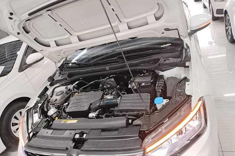 Used Volkswagen Lavida 2023 New Sharp 1.5L Automatic Excellent New Edition Engine Bay