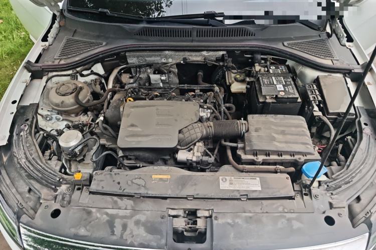 Used Volkswagen Lavida 2023 Revised Version 1.5L Automatic 5 Millionth Edition Engine Bay