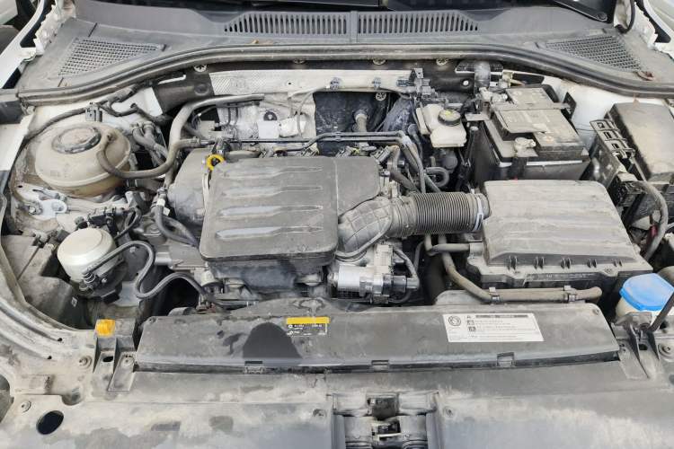 Used Volkswagen Lavida 2023 Revised 1.5L Automatic DeYi Edition Engine Bay