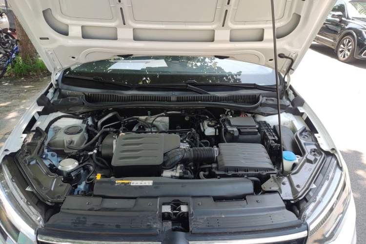 Used Volkswagen Lavida 2023 New Rui 1.5L Automatic New Yi Edition Engine Bay