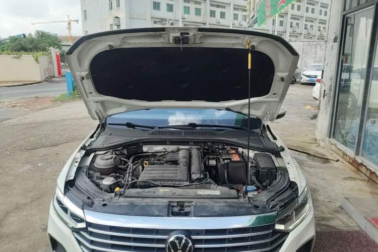 Used Volkswagen Lavida 2023 280TSI DSG Full-Comfort Edition Engine Bay