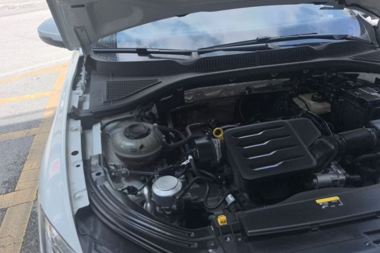 Used Volkswagen Lavida 2023 1.5L Automatic 5 Million Edition Engine Bay Right