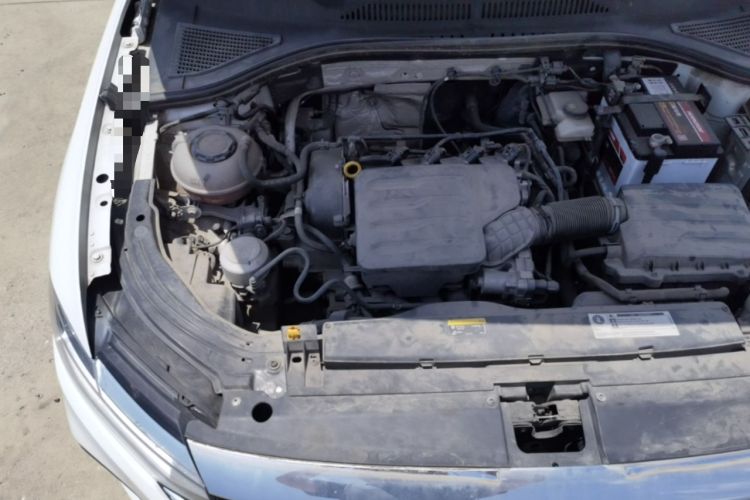 Used Volkswagen Lavida 2023 1.5L Automatic De Yi Edition Engine Bay Right