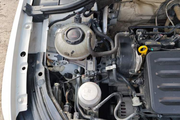Used Volkswagen Lavida 2023 1.5L Automatic 5 Million Edition Engine Bay Right