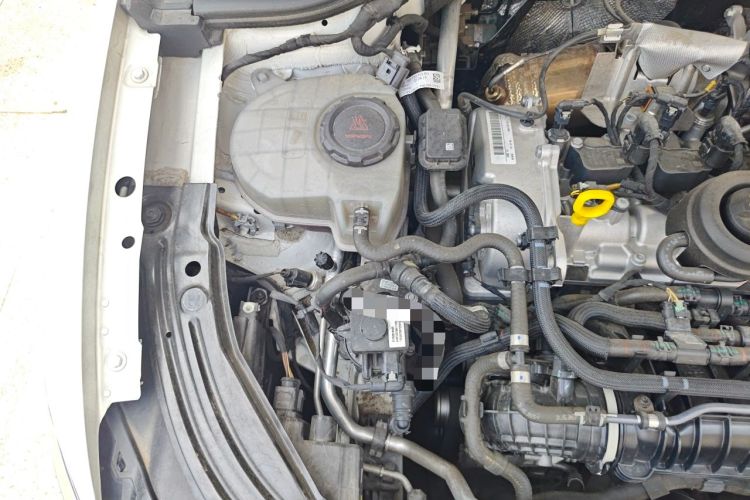 Used Volkswagen Lavida 2023 300TSI DSG Starry Full-Comfort Edition Engine Bay Right