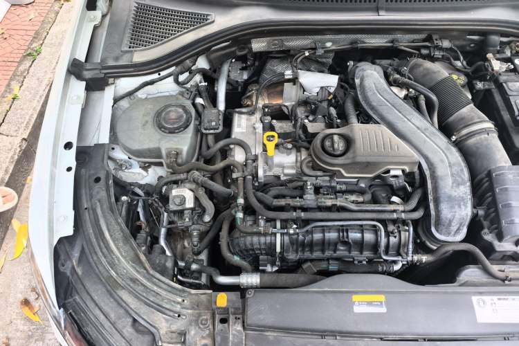 Used Volkswagen Lavida 2023 300TSI DSG Starry Full-Comfort Edition Engine Bay Right