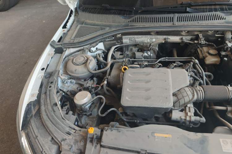 Used Volkswagen Lavida 2023 Revised Version 1.5L Automatic – Full-Option Edition Engine Bay Right