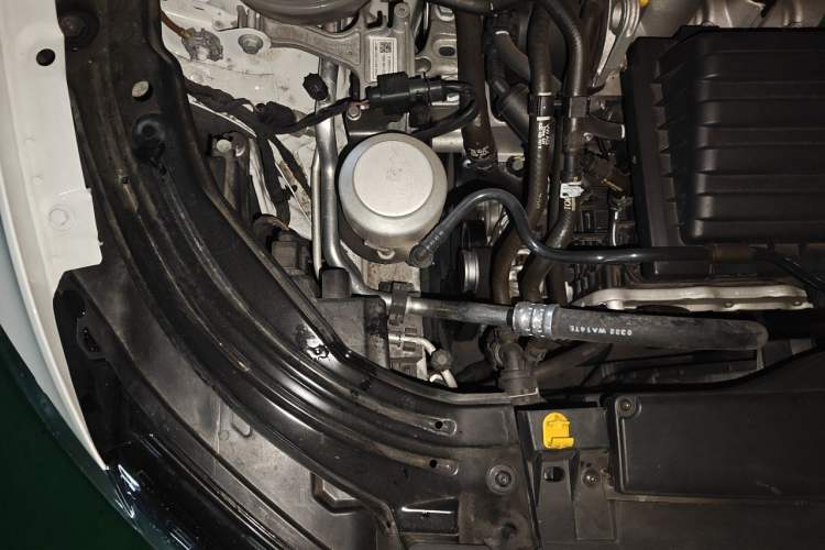 Used Volkswagen Lavida 2023 280TSI DSG Starry Sky Deluxe Edition Engine Bay Right