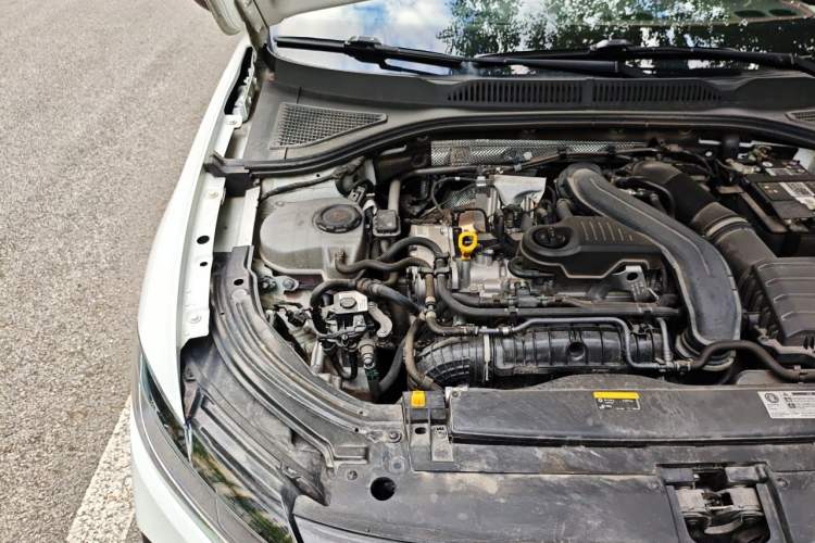 Used Volkswagen Lavida 2023 300TSI DSG Starry Full-Comfort Edition Engine Bay Right