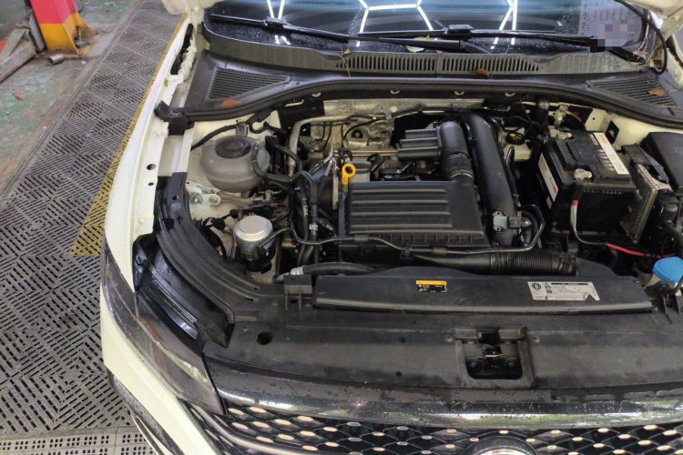 Used Volkswagen Lavida 2023 280TSI DSG Starry Sky Deluxe Edition Engine Bay Right