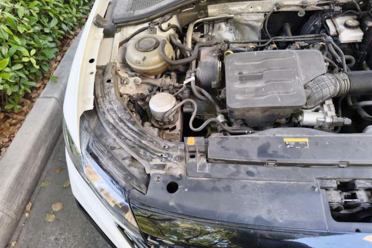 Used Volkswagen Lavida 2023 1.5L Automatic Starry Sky 5 Million Edition Engine Bay Right