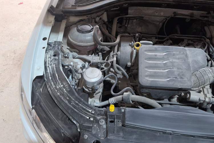 Used Volkswagen Lavida 2023 1.5L Automatic 5 Million Edition Engine Bay Right