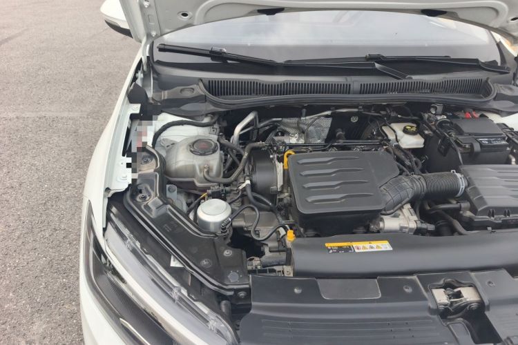 Used Volkswagen Lavida 2023 New Sharp 1.5L Automatic New Wish Edition Engine Bay Right