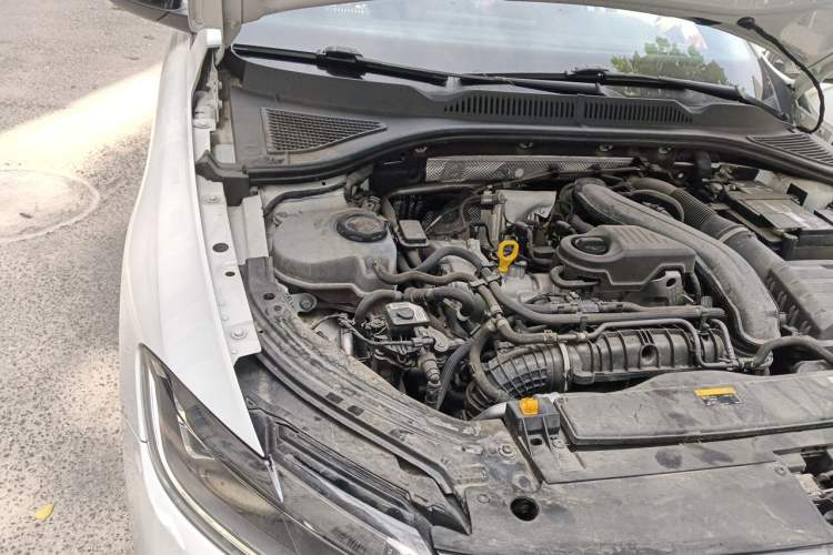 Used Volkswagen Lavida 2023 300TSI DSG Full-Comfort Edition Engine Bay Right