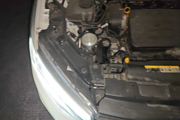 Used Volkswagen Lavida 2023 New Rui 1.5L Automatic New Yi Edition Engine Bay Right
