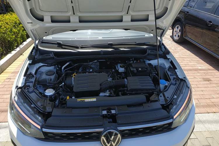 Used Volkswagen Lavida 2023 New Sharp 1.5L Automatic Excellent New Edition Engine Bay