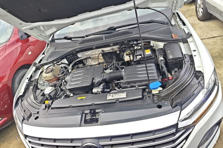 Used Volkswagen Lavida 2023 1.5L Automatic De Yi Edition Engine Bay
