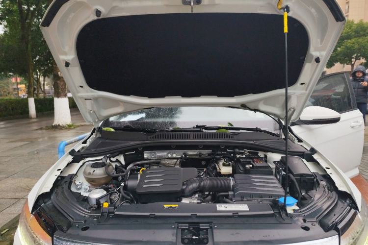 Used Volkswagen Lavida 2023 1.5L Automatic De Yi Edition Engine Bay