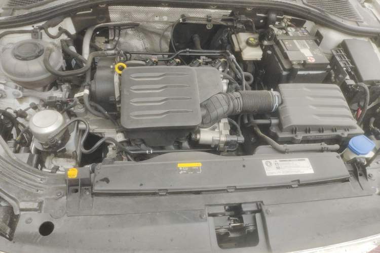 Used Volkswagen Lavida 2023 1.5L Automatic 5 Million Edition Engine Bay