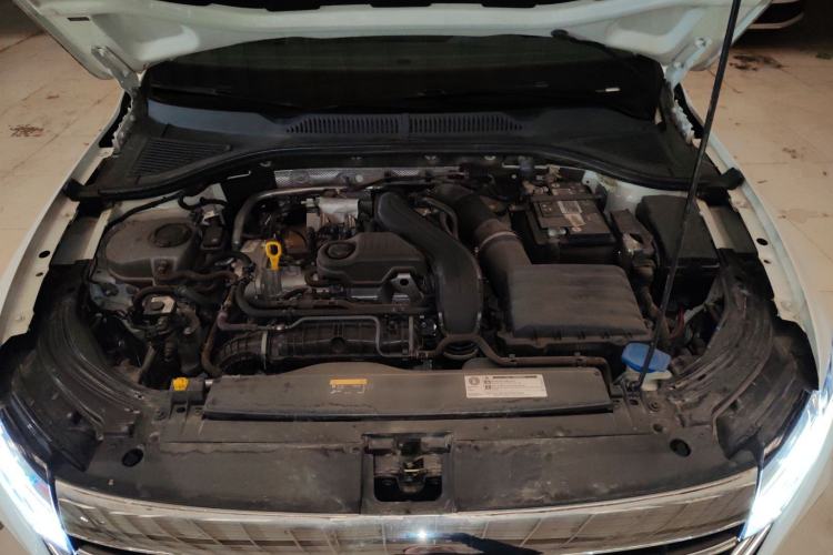 Used Volkswagen Lavida 2023 300TSI DSG Full-Comfort Edition Engine Bay