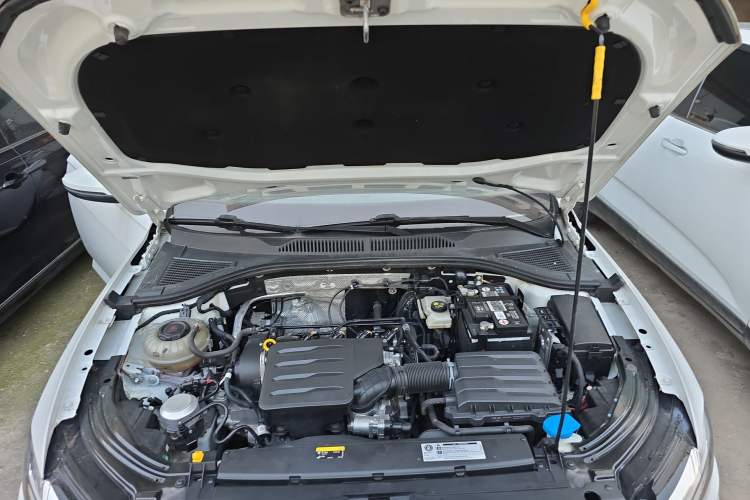 Used Volkswagen Lavida 2023 1.5L Automatic De Yi Edition Engine Bay