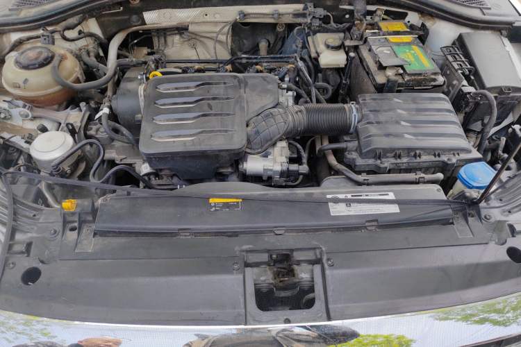 Used Volkswagen Lavida 2023 1.5L Automatic 5 Million Edition Engine Bay
