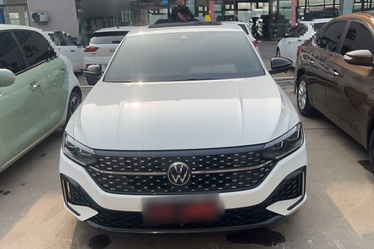 Used Volkswagen Lavida 2023 300TSI DSG Starry Full-Comfort Edition Exterior 1