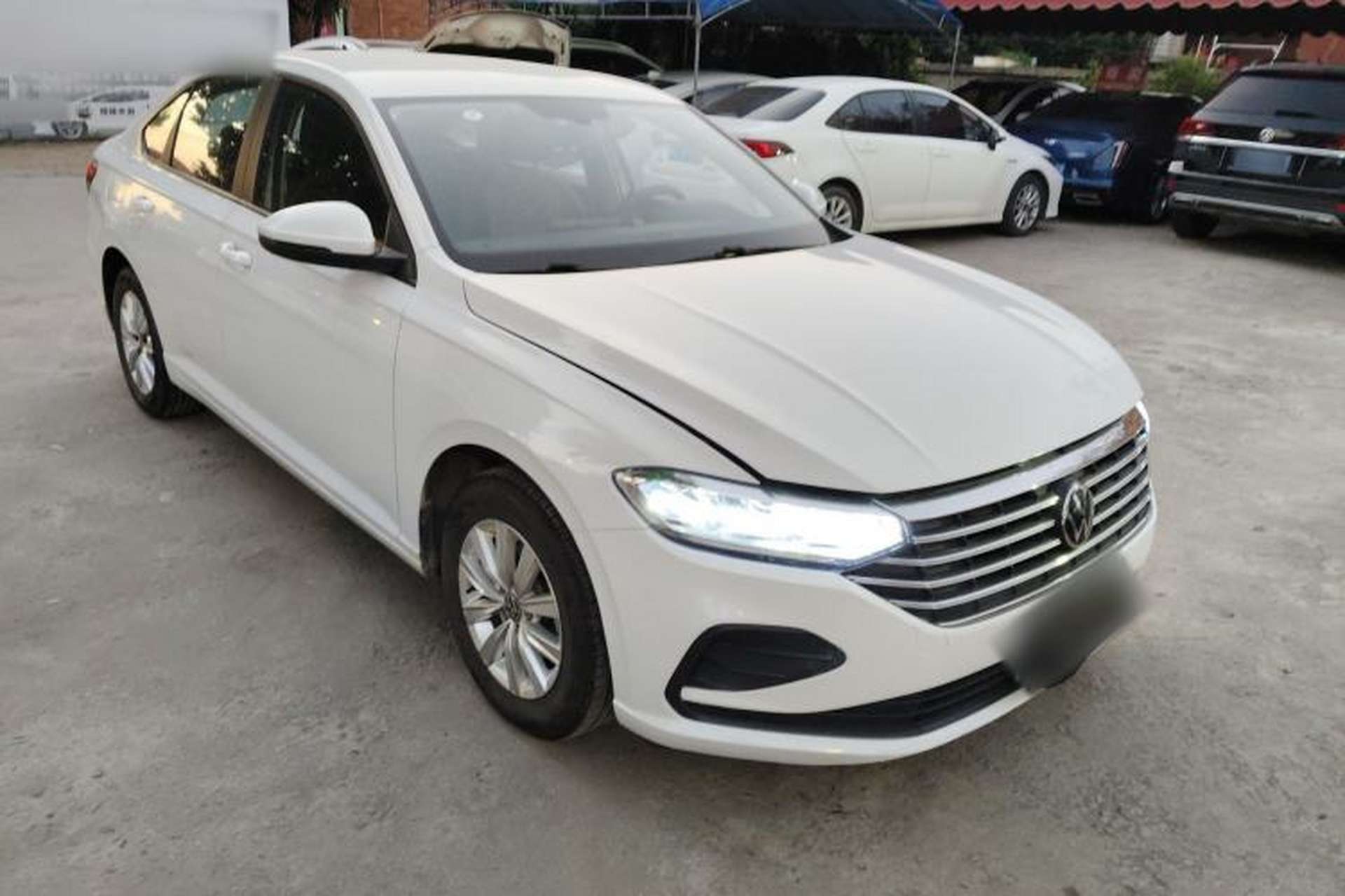 Used Volkswagen Lavida 2023 1.5L Automatic De Yi Edition Exterior 1