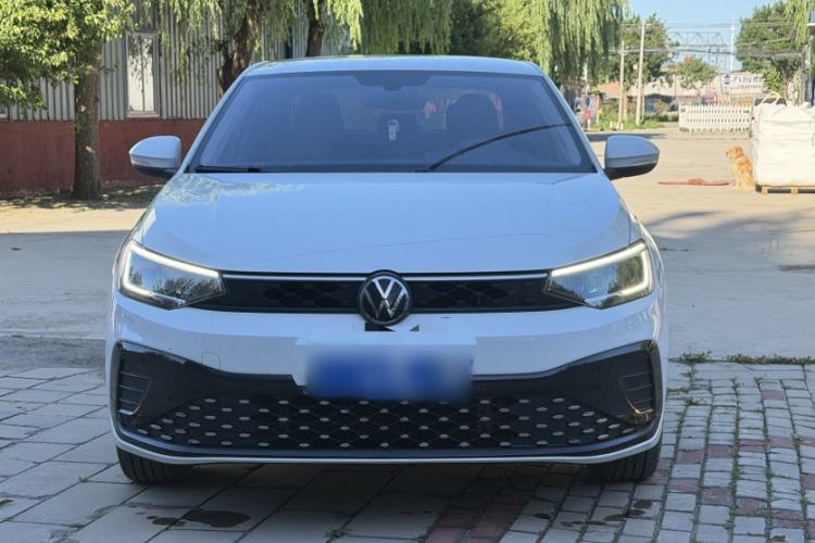 Used Volkswagen Lavida 2023 New Sharp 1.5L Automatic Excellent New Edition Exterior 1