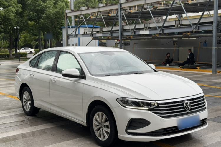 Used Volkswagen Lavida 2023 1.5L Automatic De Yi Edition Exterior 1