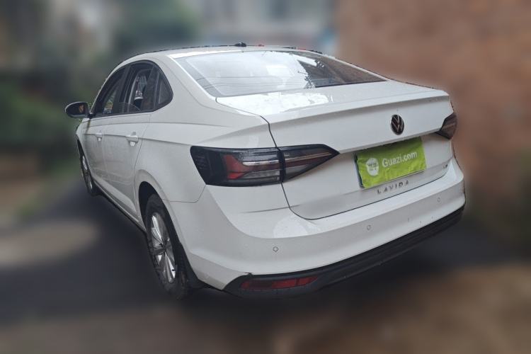 Used Volkswagen Lavida 2023 New Sharp 1.5L Automatic Excellent New Edition Exterior 3