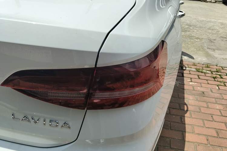 Used Volkswagen Lavida 2023 1.5L Automatic 5 Million Edition Exterior 3