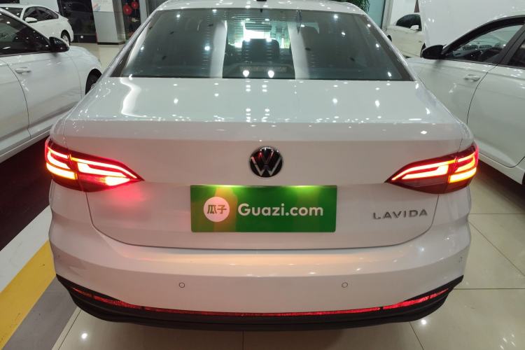 Used Volkswagen Lavida 2023 Revised 1.5L Automatic DeYi Edition Exterior 4
