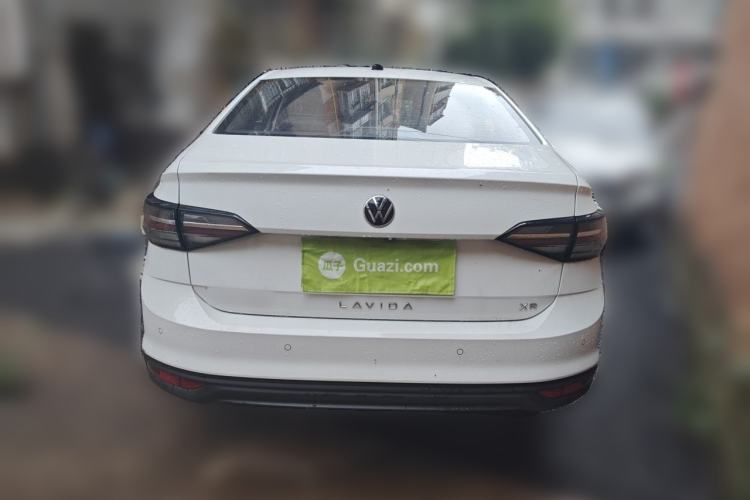 Used Volkswagen Lavida 2023 New Sharp 1.5L Automatic Excellent New Edition Exterior 4
