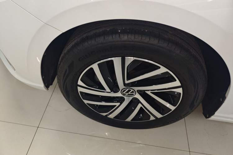 Used Volkswagen Lavida 2023 1.5L Automatic 5 Million Edition Exterior 4