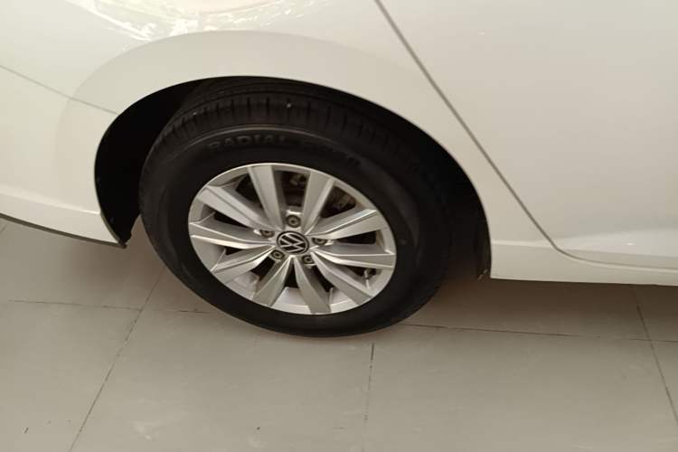 Used Volkswagen Lavida 2023 1.5L Automatic De Yi Edition Exterior 5