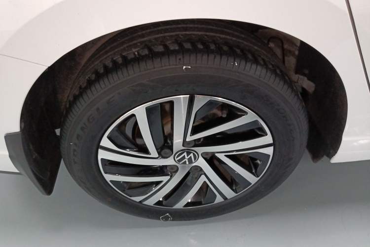 Used Volkswagen Lavida 2023 1.5L Automatic 5 Million Edition Exterior 5