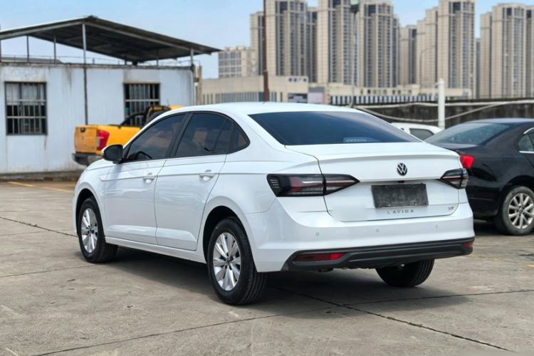 Used Volkswagen Lavida 2023 New Sharp 1.5L Automatic New Wish Edition Exterior 5
